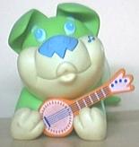 chien musicien VERT